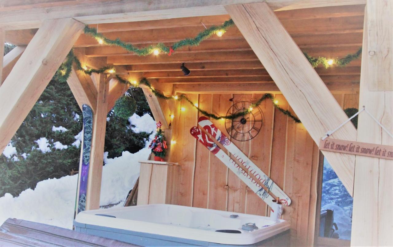 Chalet Miravidi, Montchavin-La Plagne, Jacuzzi & Sauna Exterior photo