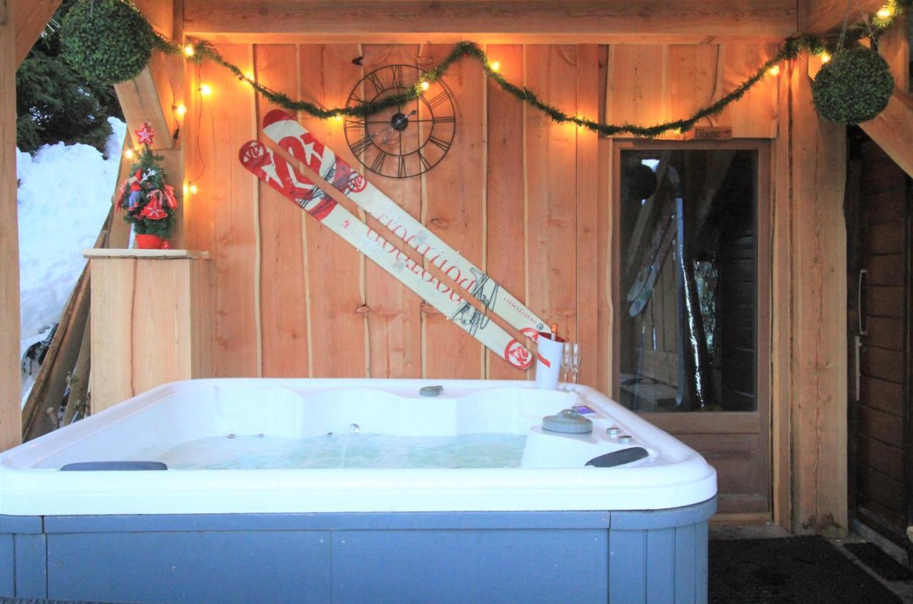 Chalet Miravidi, Montchavin-La Plagne, Jacuzzi & Sauna Exterior photo