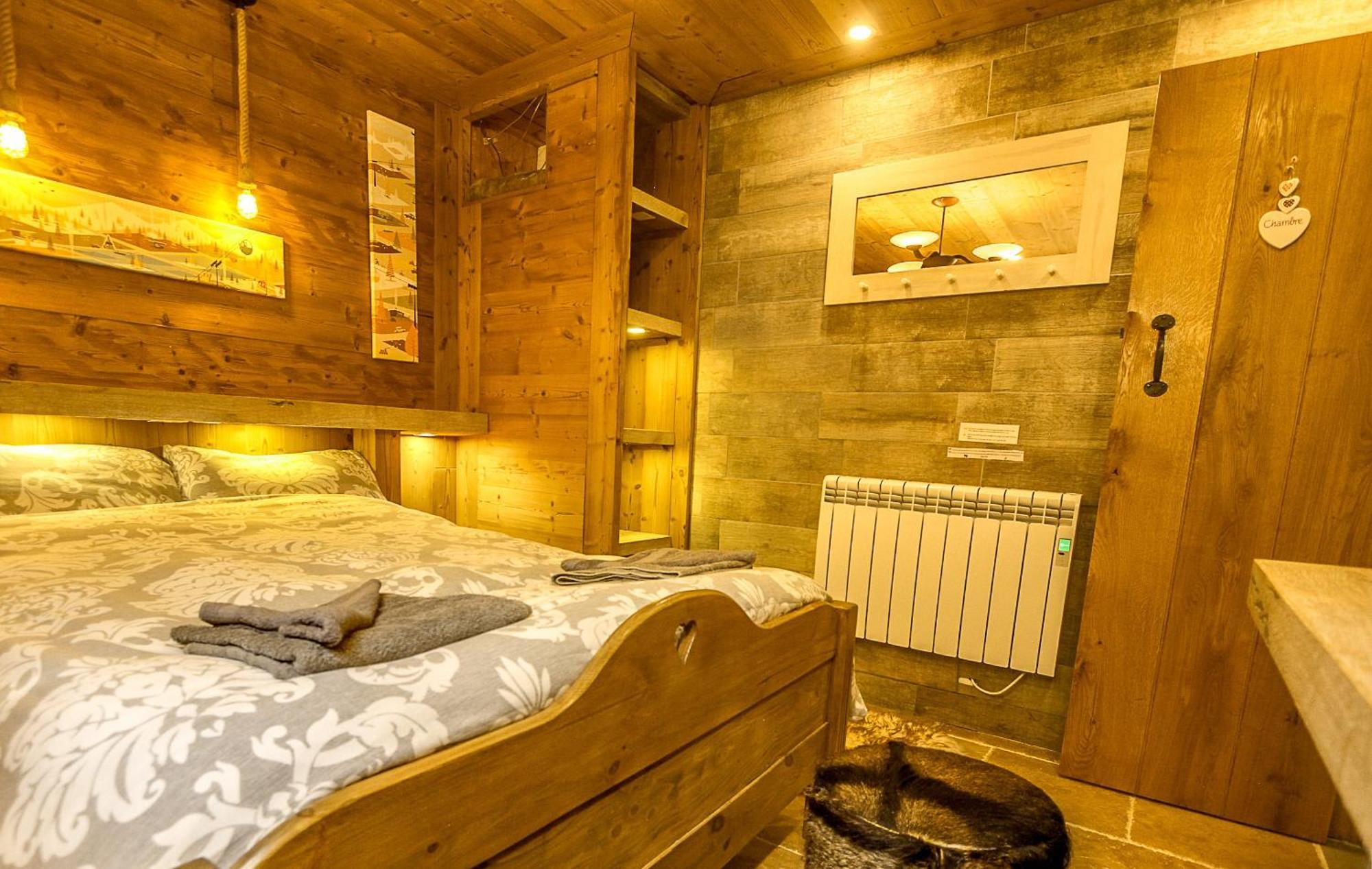 Chalet Miravidi, Montchavin-La Plagne, Jacuzzi & Sauna Room photo